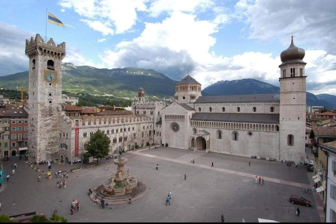 B&B And Apartments Al Duomo Trento Kültér fotó
